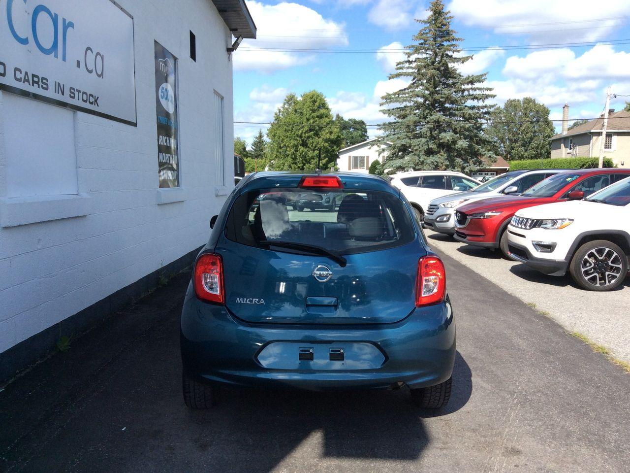 2017 Nissan Micra Base-3