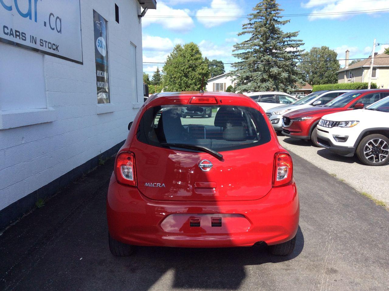 2017 Nissan Micra Base-3