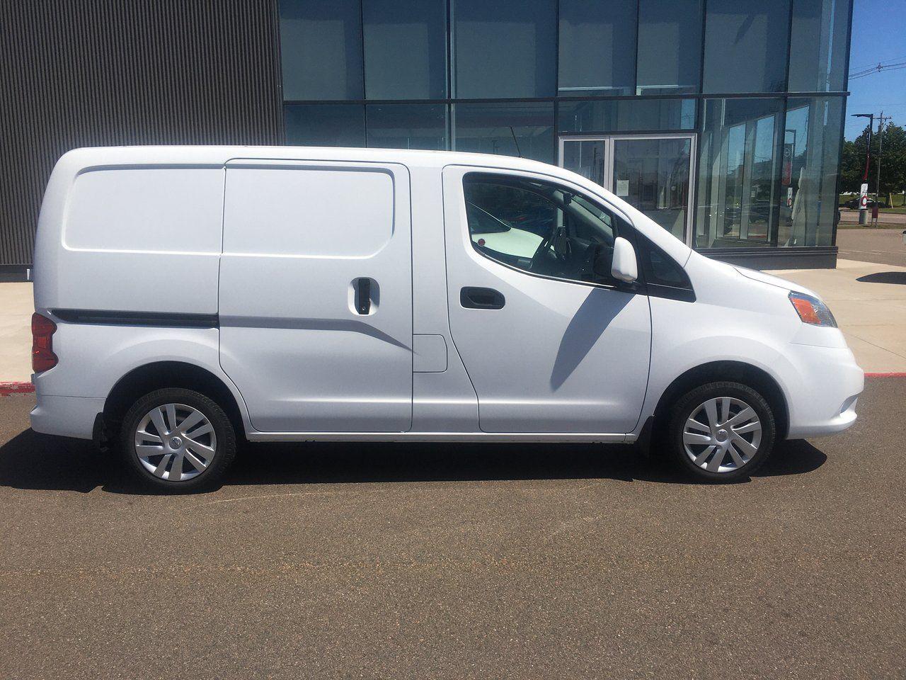 2017 Nissan NV200 S-2