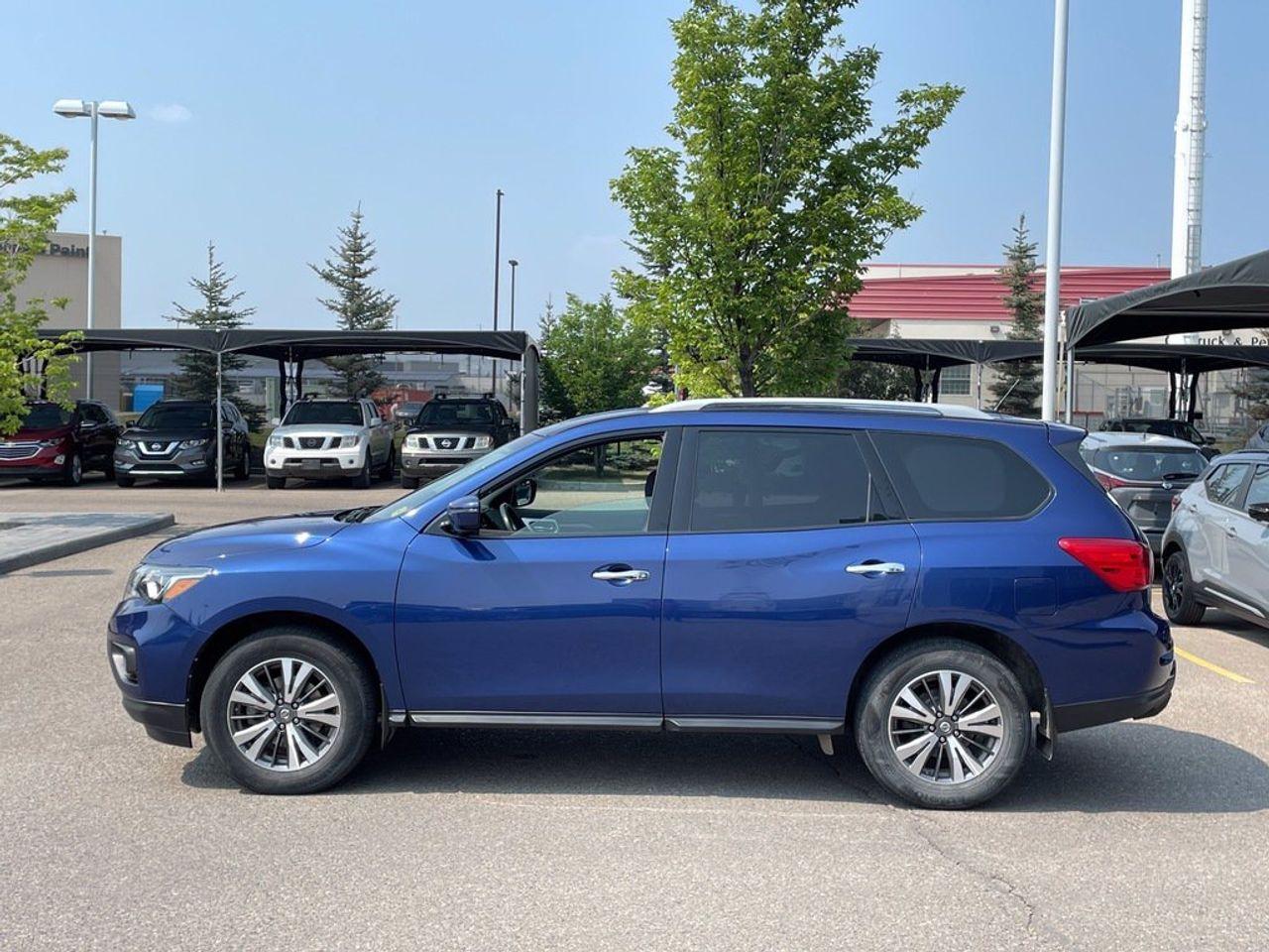 2017 Nissan Pathfinder S-3
