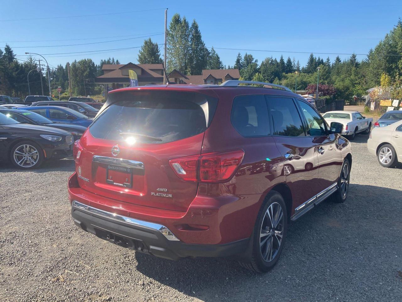 2017 Nissan Pathfinder S-3
