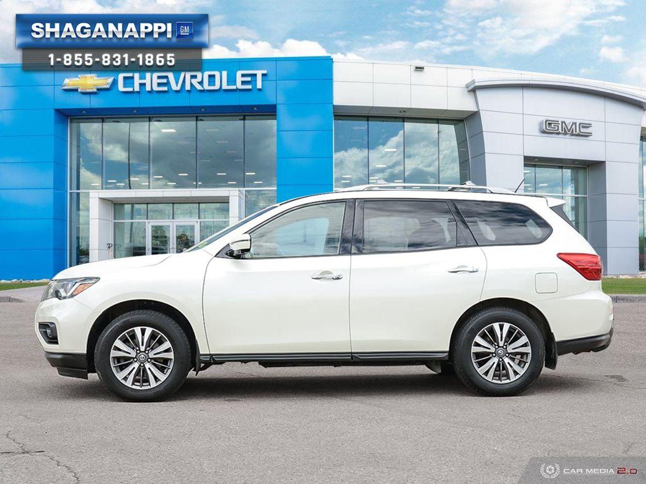 2017 Nissan Pathfinder S-3
