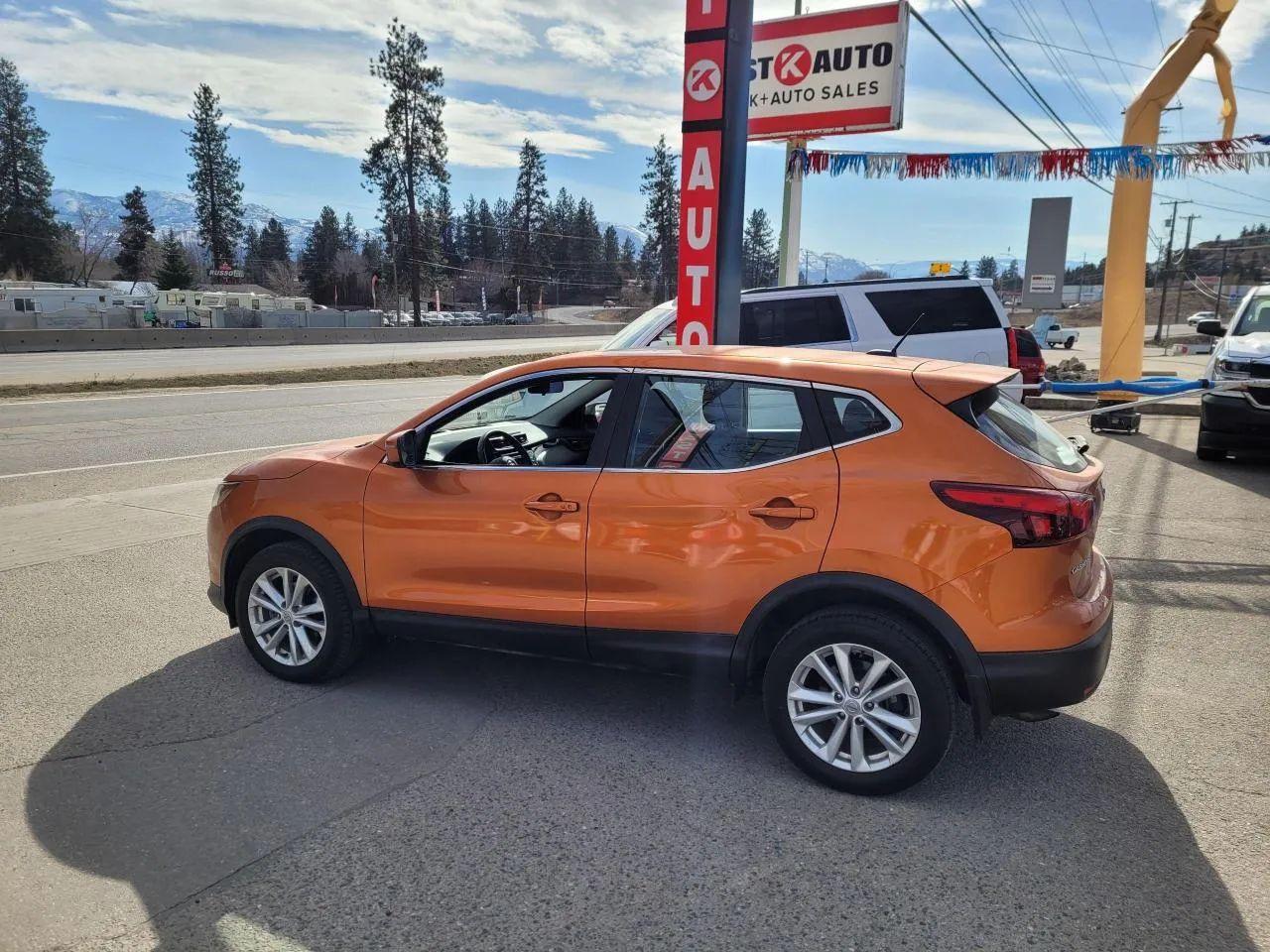 2017 Nissan Qashqai SV-2