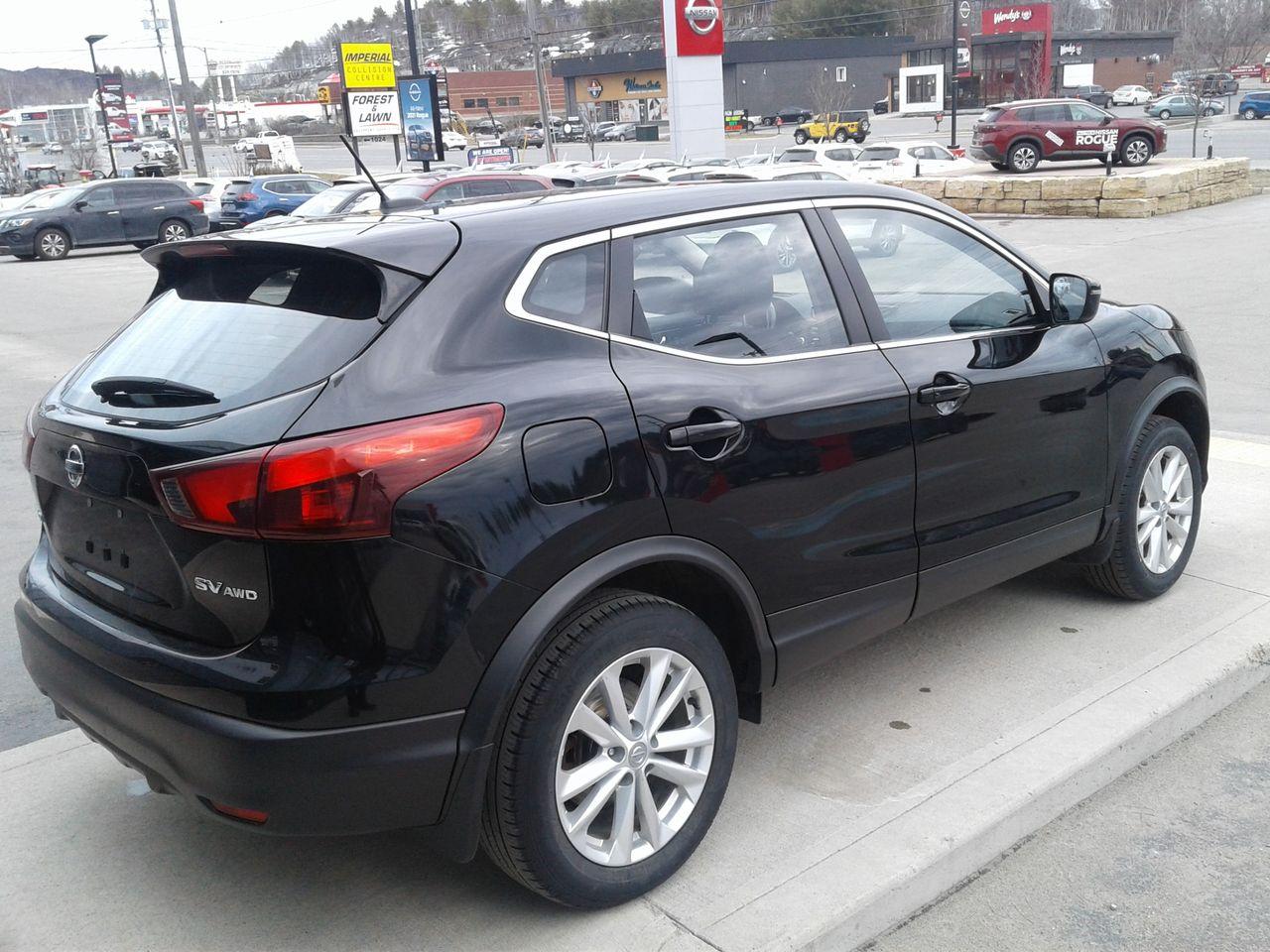 2017 Nissan Qashqai SV-4
