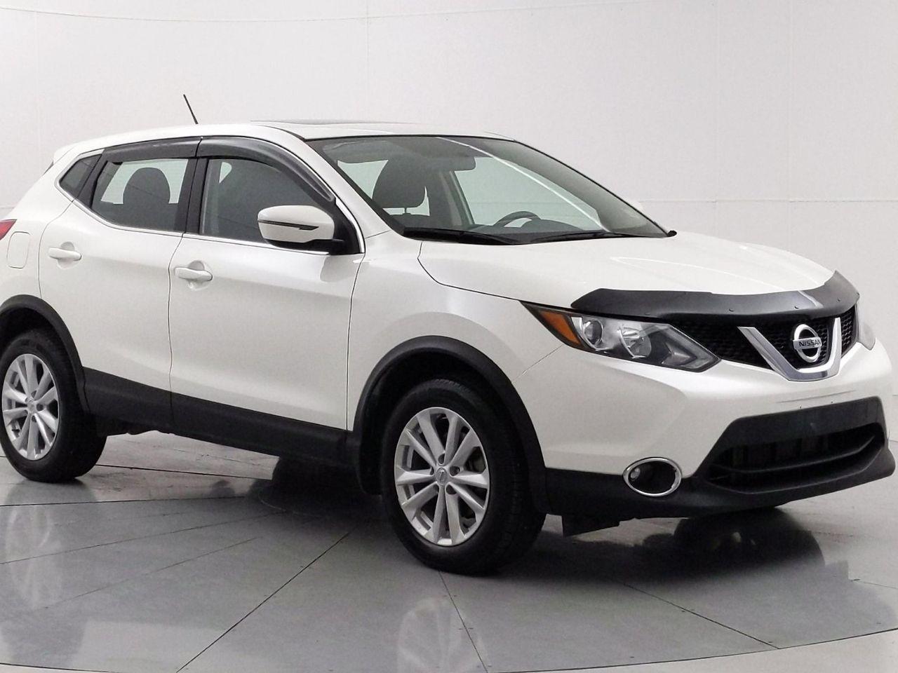 2017 Nissan Qashqai SV-0