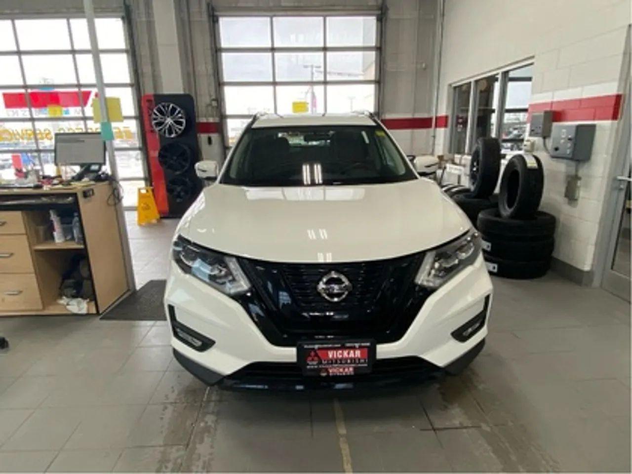 2017 Nissan Rogue S-2
