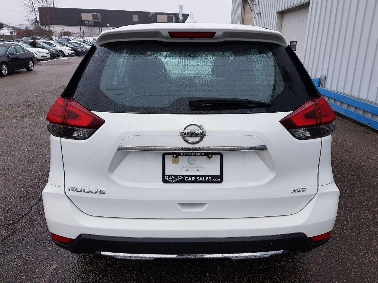 2017 Nissan Rogue S-3