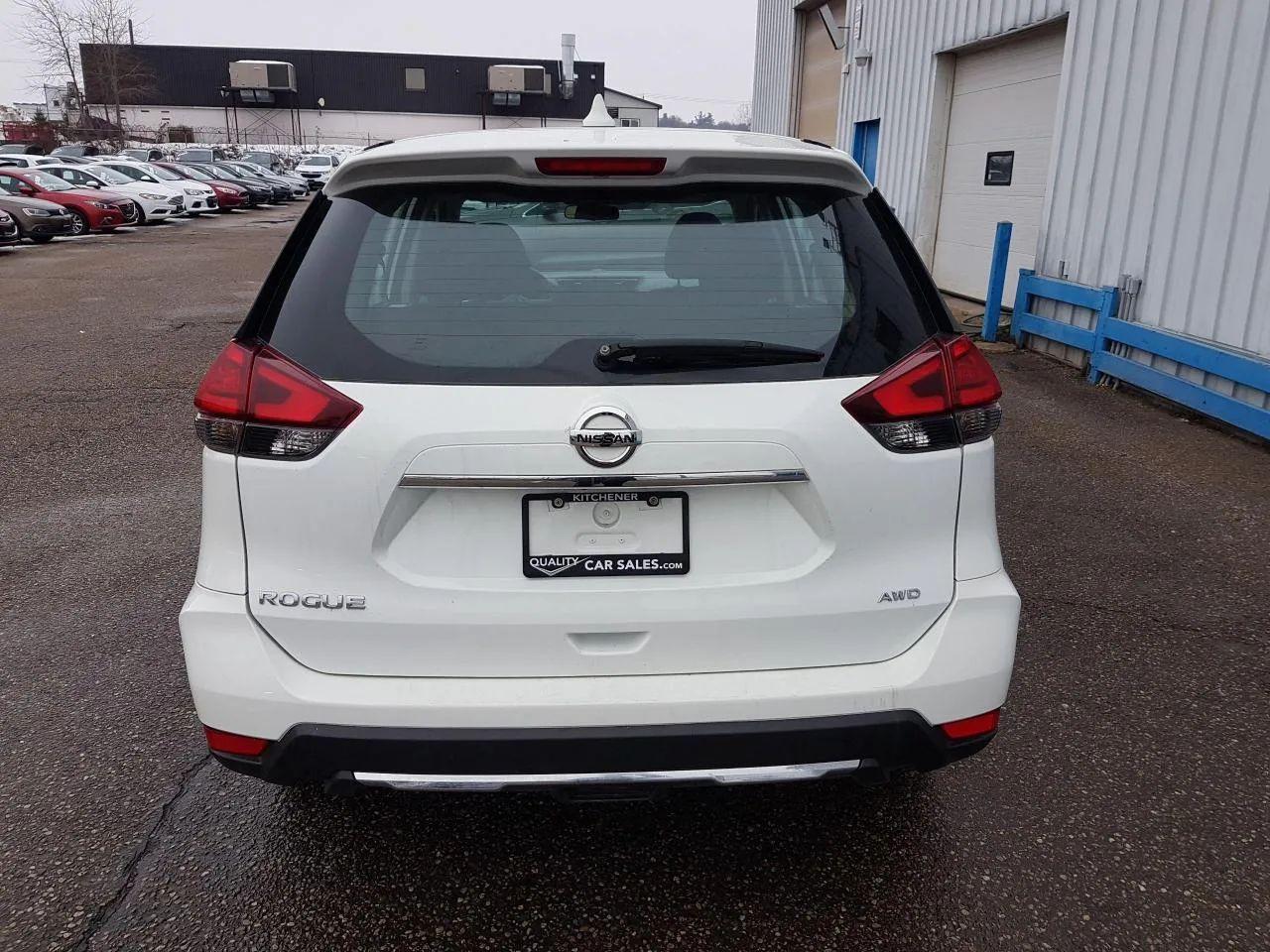 2017 Nissan Rogue S-3