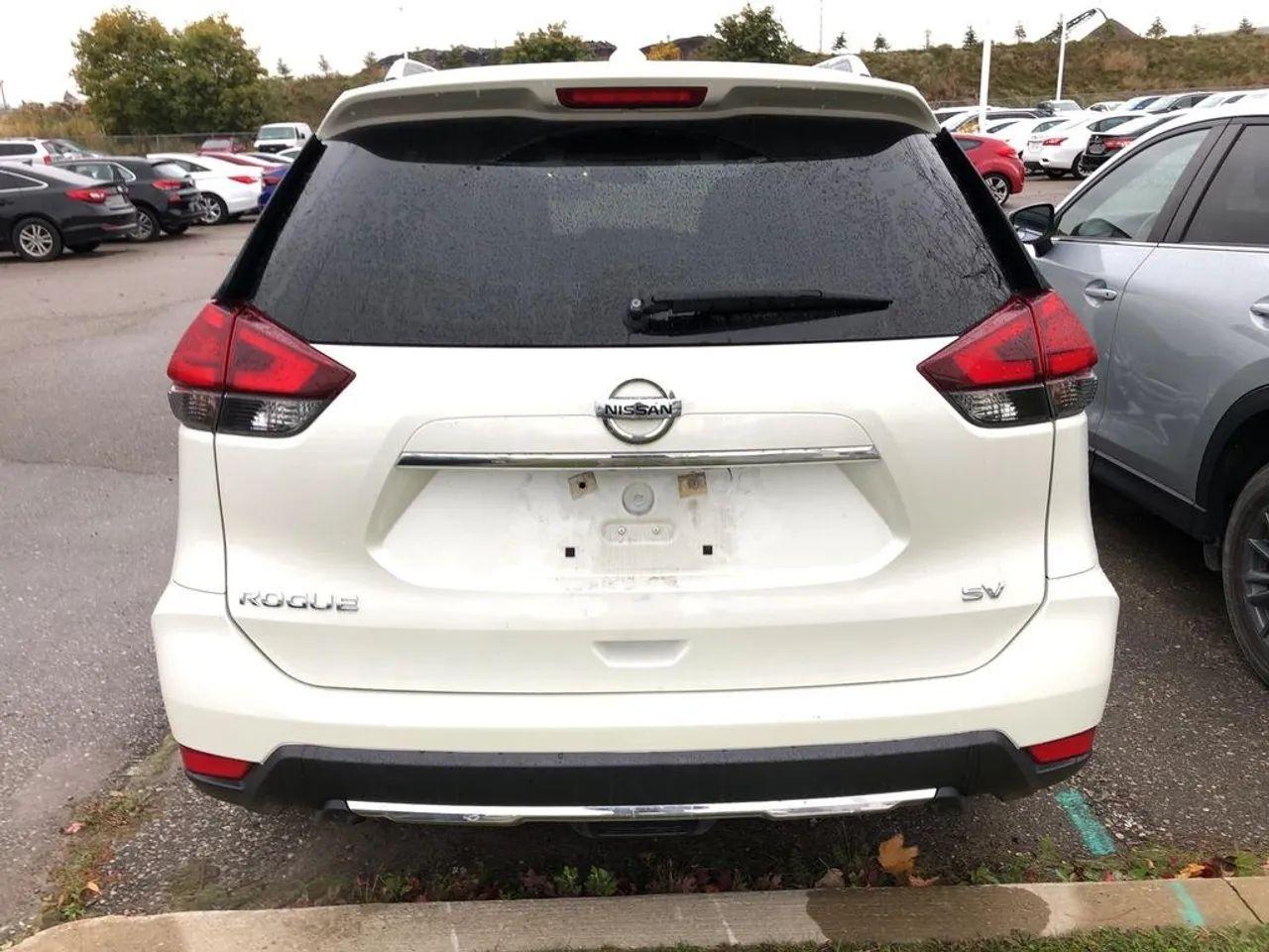 2017 Nissan Rogue S-4