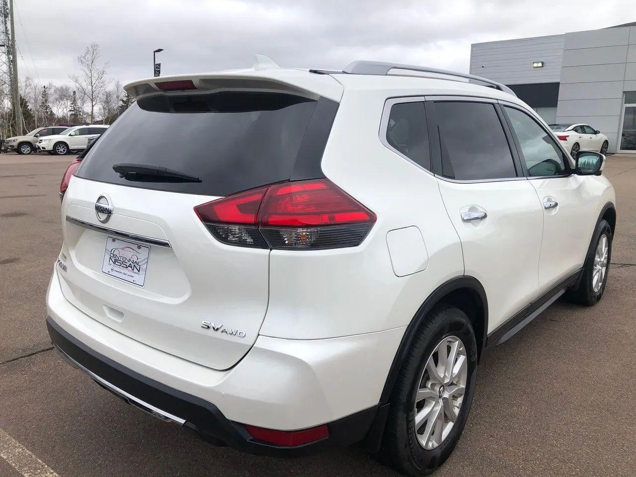 2017 Nissan Rogue S-2