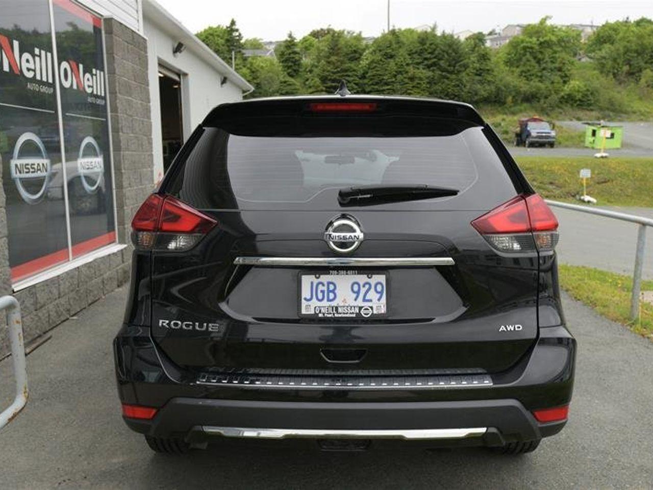 2017 Nissan Rogue S-4