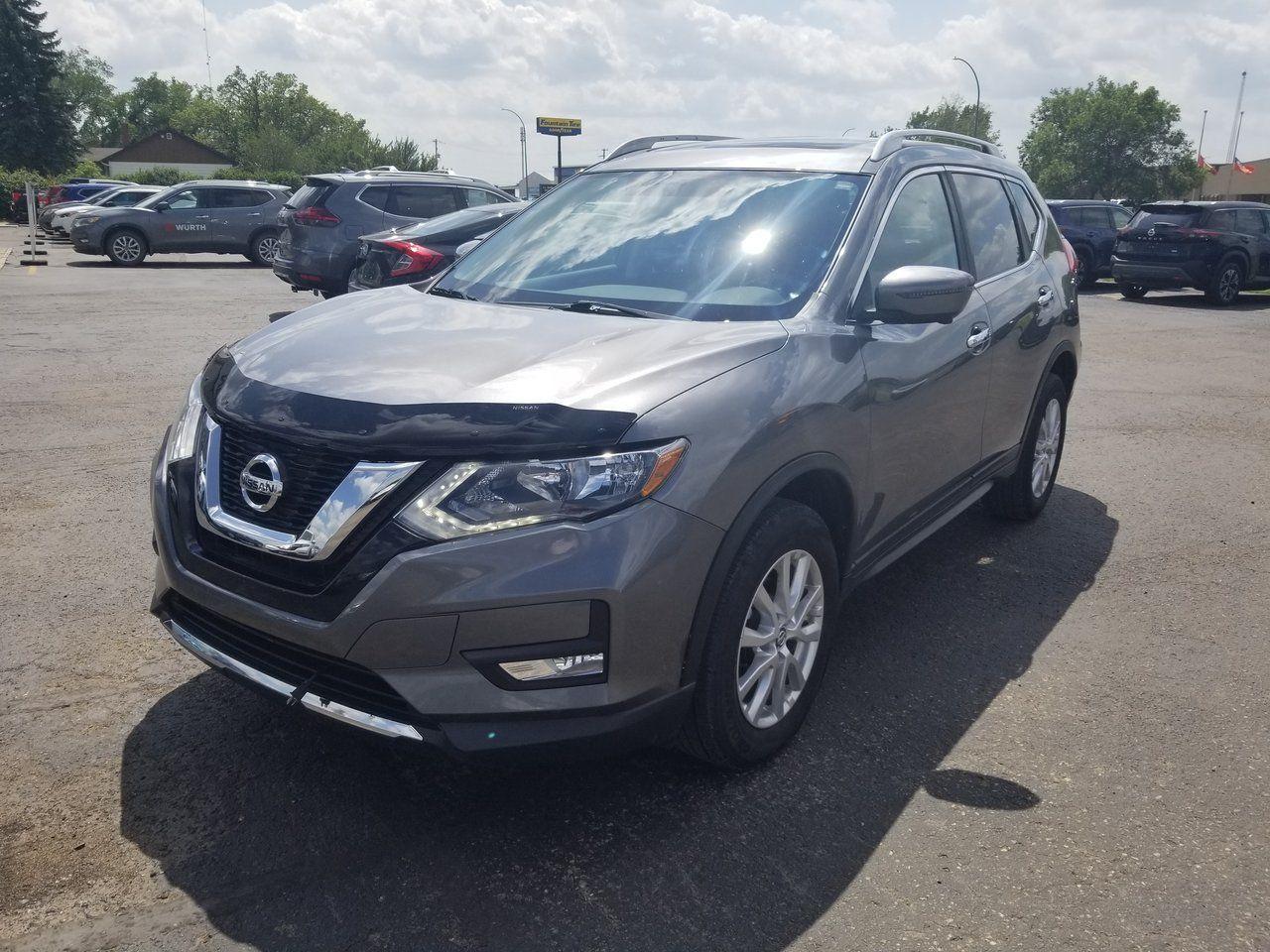 2017 Nissan Rogue S-1