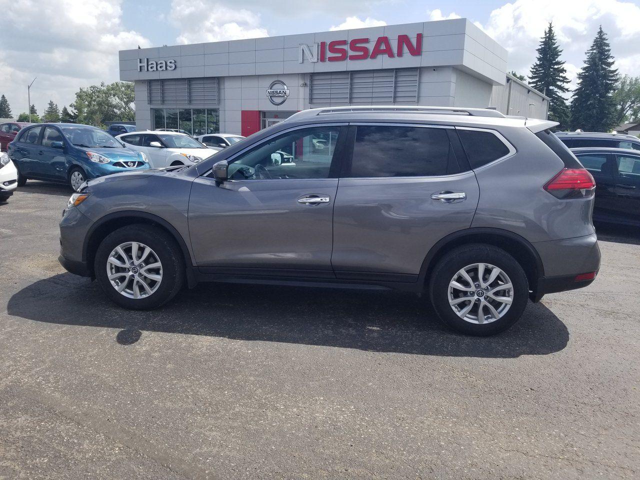 2017 Nissan Rogue S-2