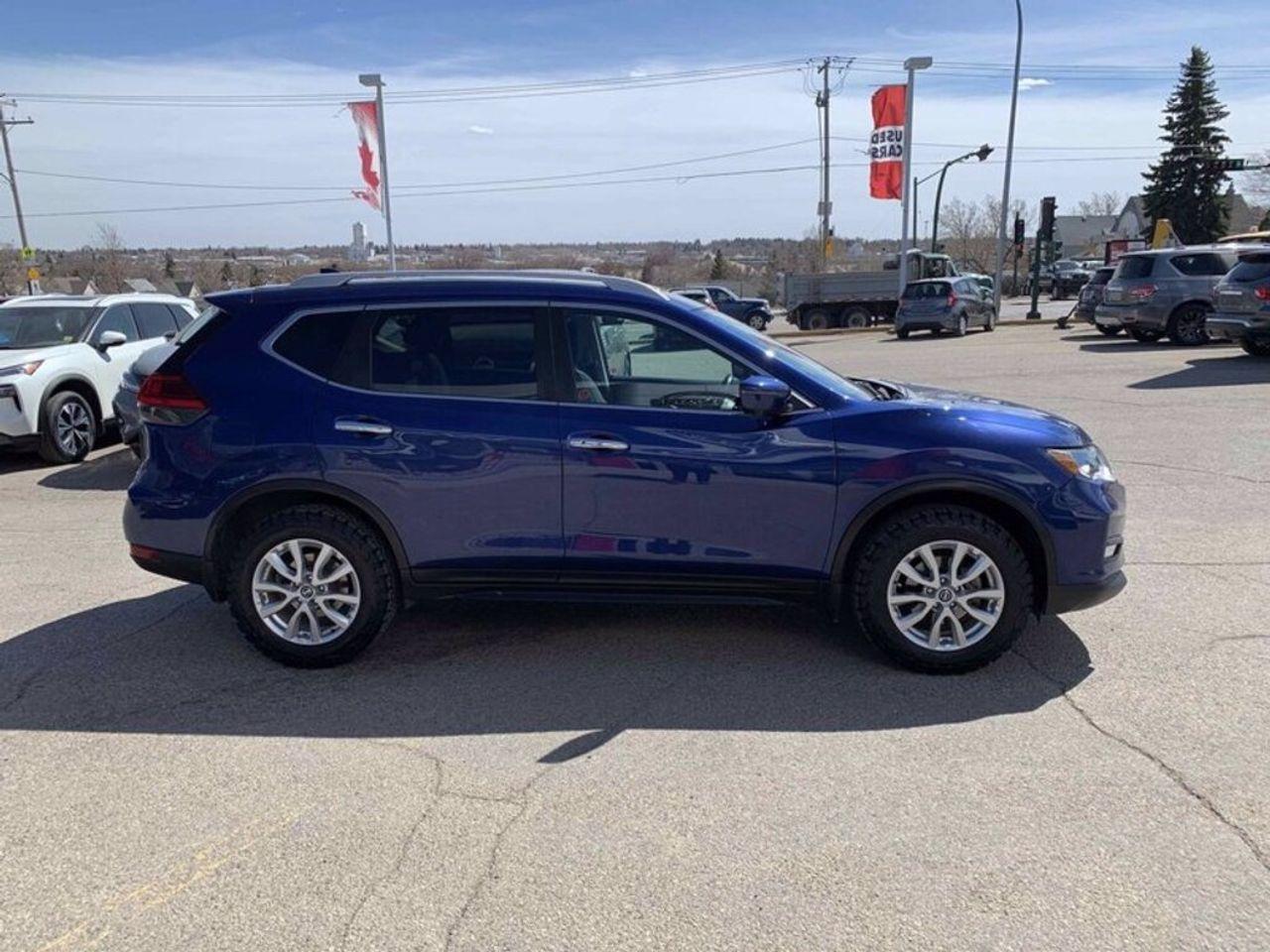 2017 Nissan Rogue S-3