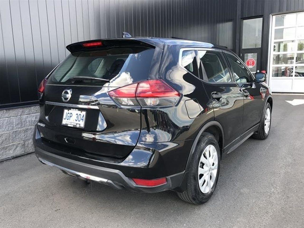2017 Nissan Rogue S-3