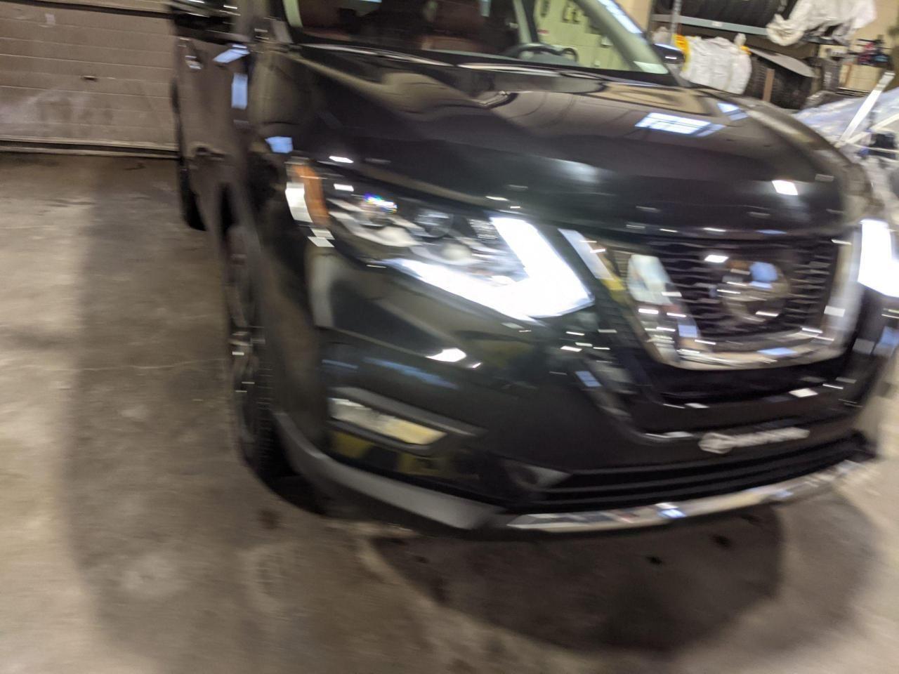 2017 Nissan Rogue S-3