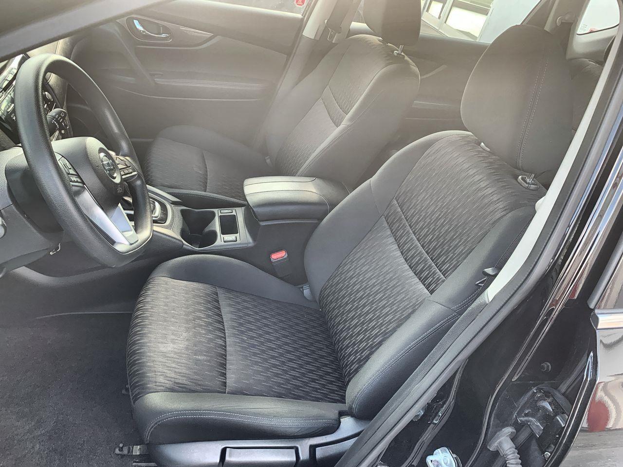 2017 Nissan Rogue S-2