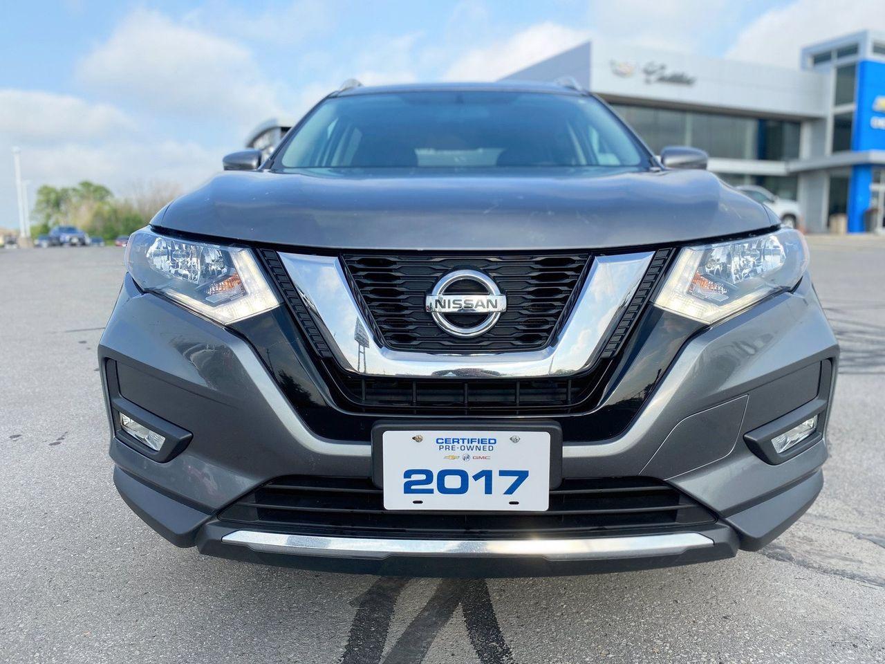 2017 Nissan Rogue S-1