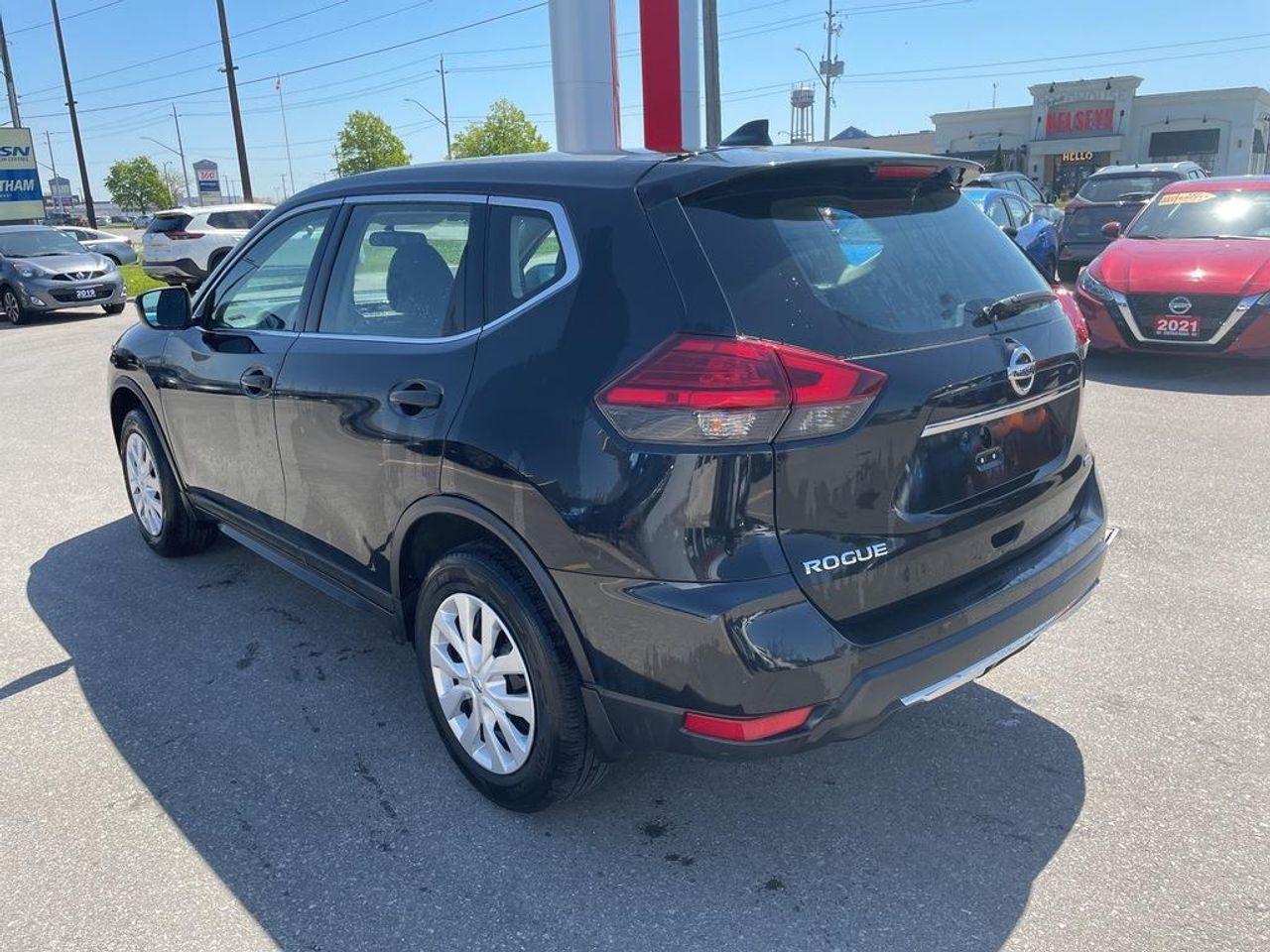 2017 Nissan Rogue S-3