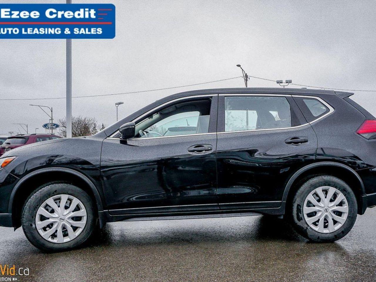 2017 Nissan Rogue S-4