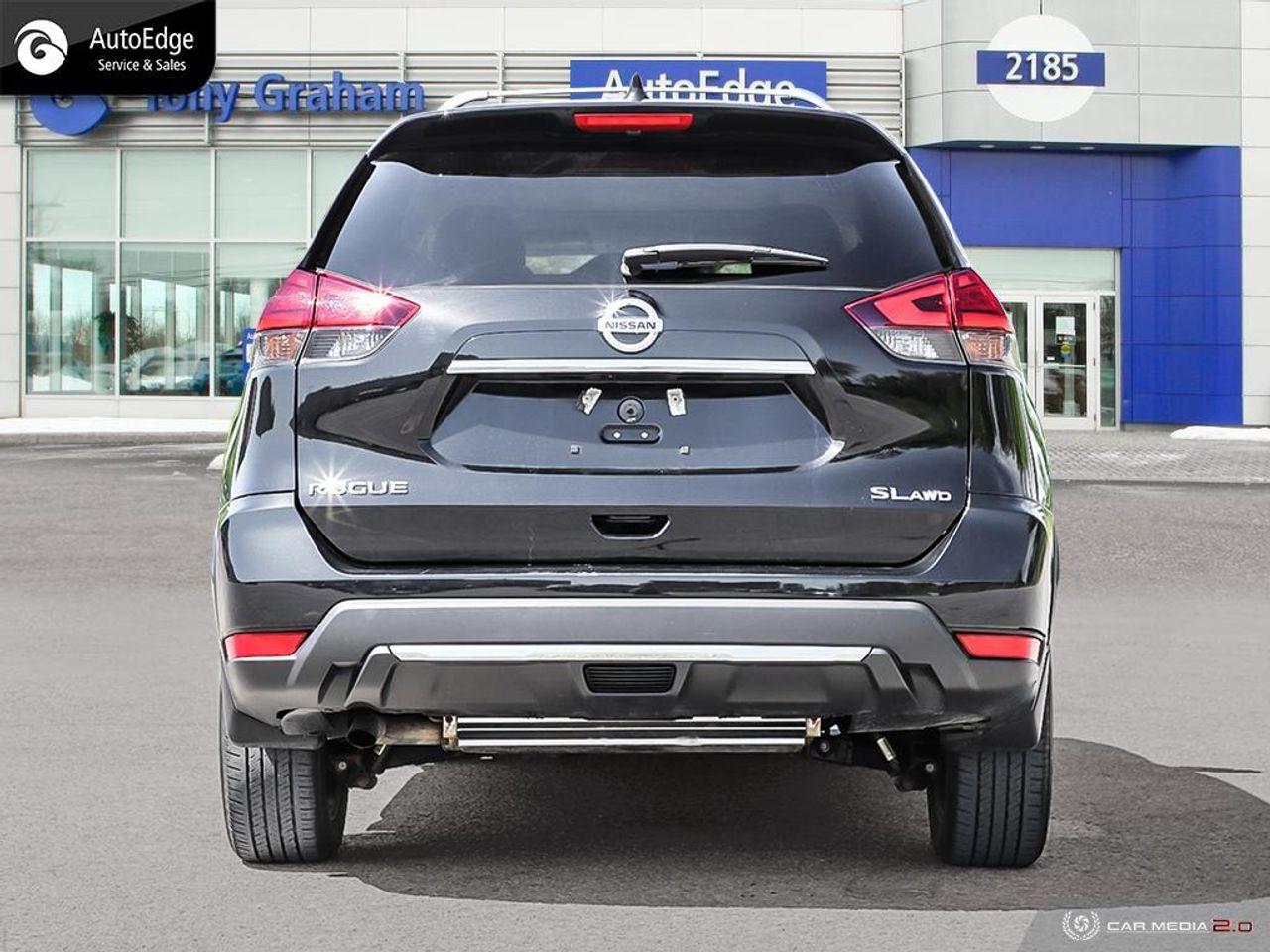 2017 Nissan Rogue S-4