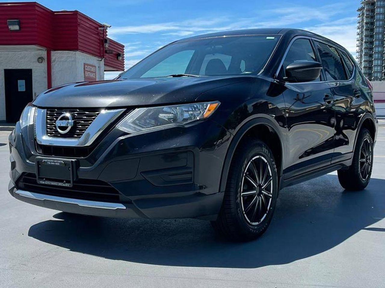 2017 Nissan Rogue S-2