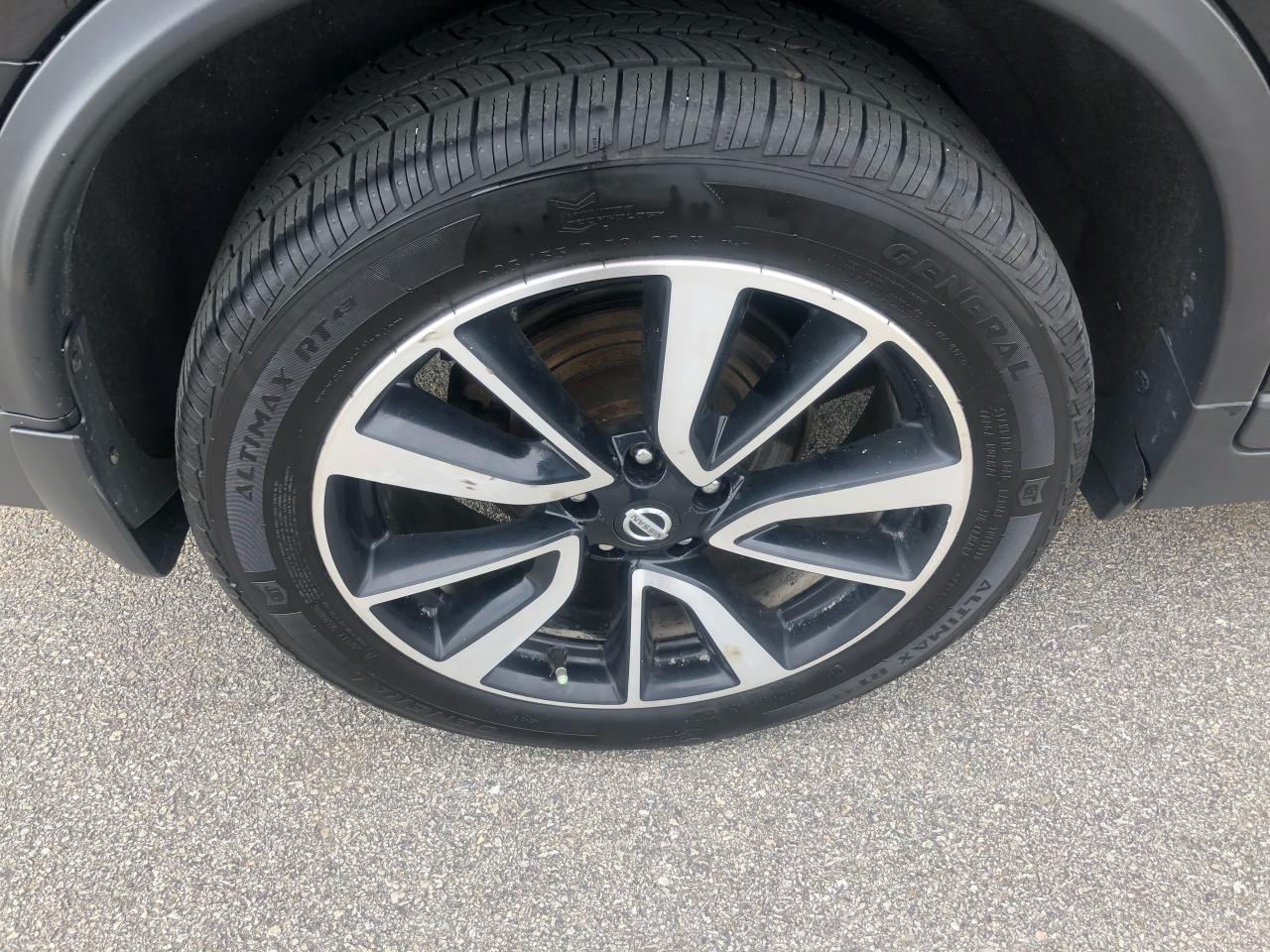 2017 Nissan Rogue S-3