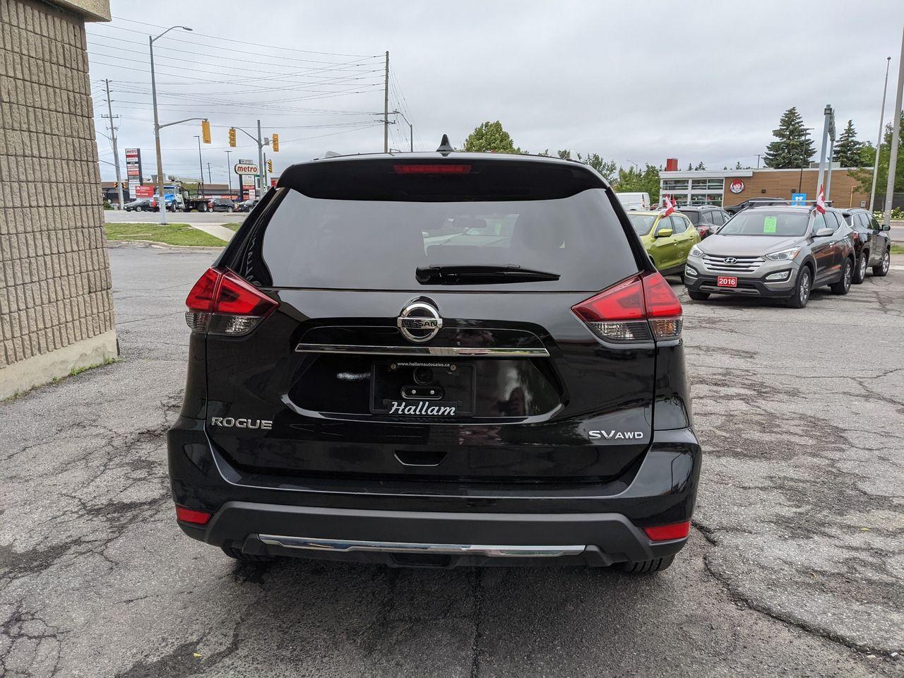 2017 Nissan Rogue S-2