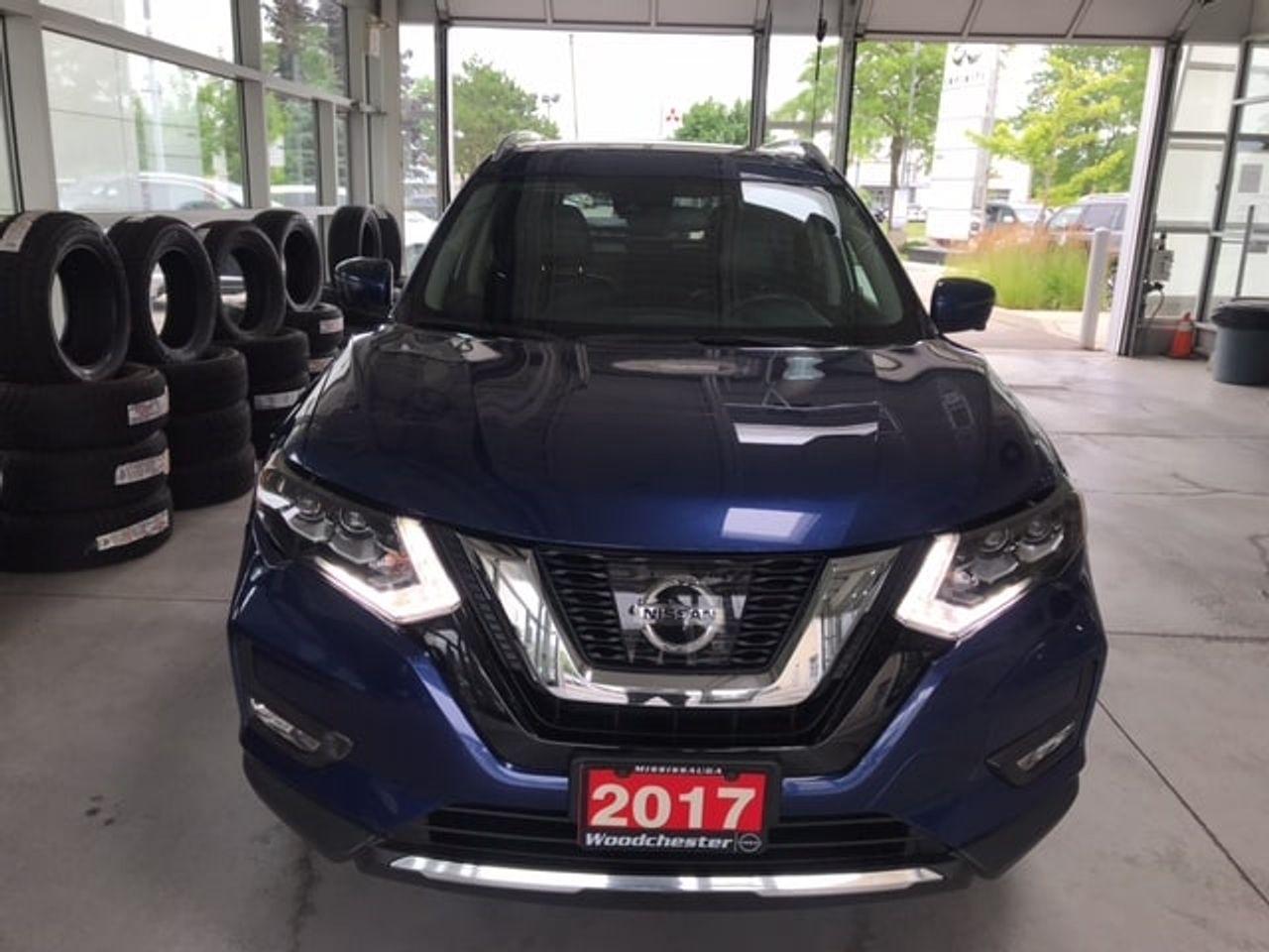 2017 Nissan Rogue S-1