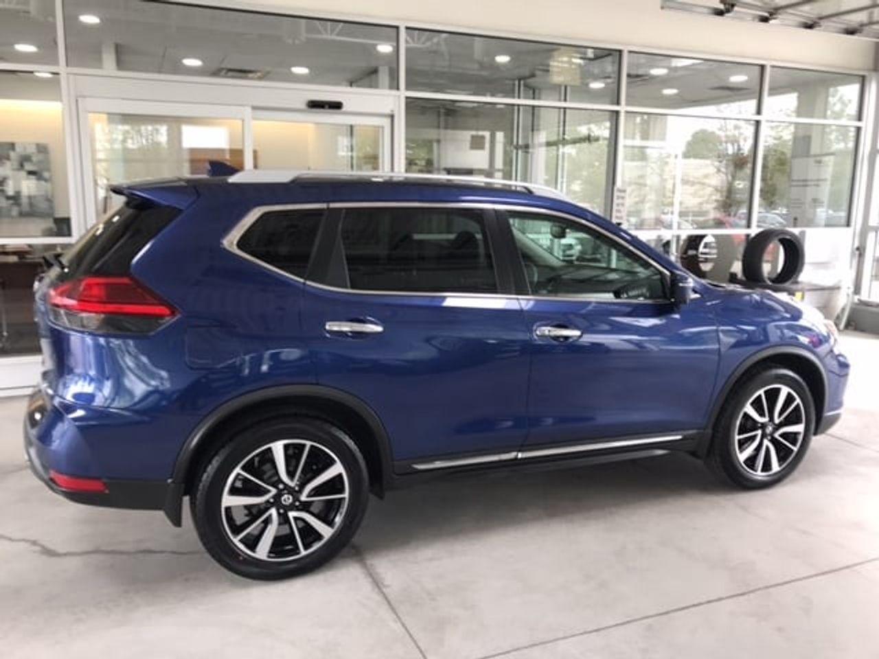 2017 Nissan Rogue S-4