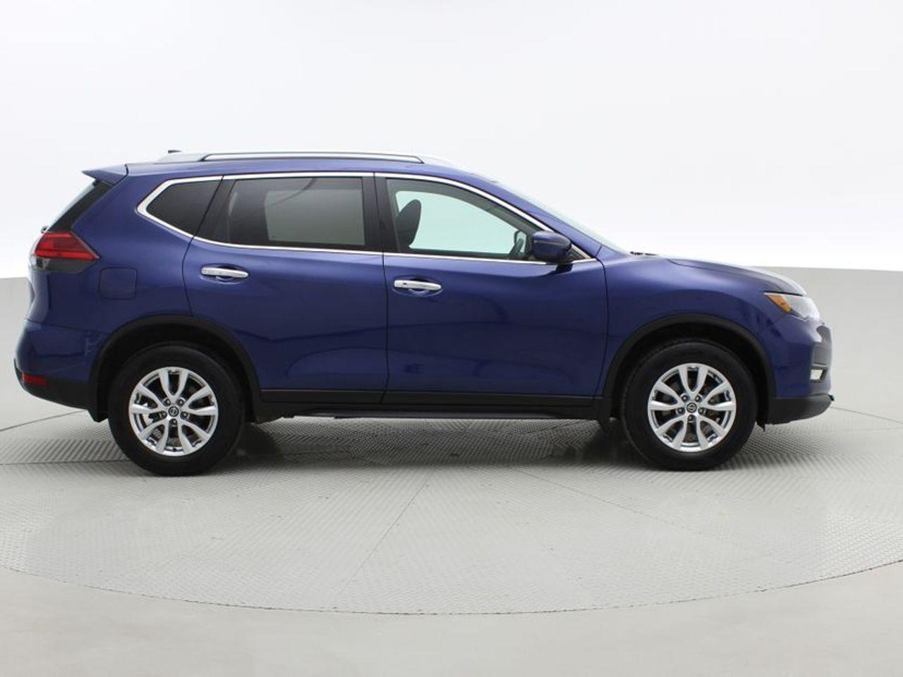 2017 Nissan Rogue S-4