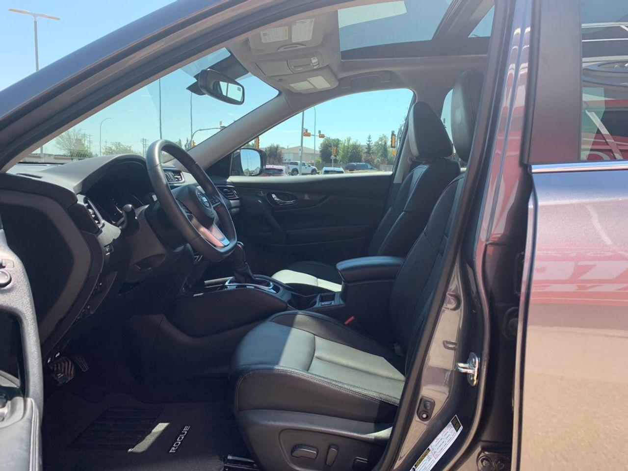 2017 Nissan Rogue S-3