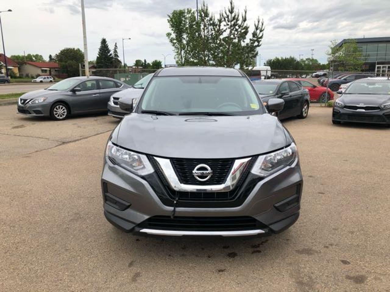 2017 Nissan Rogue S-1