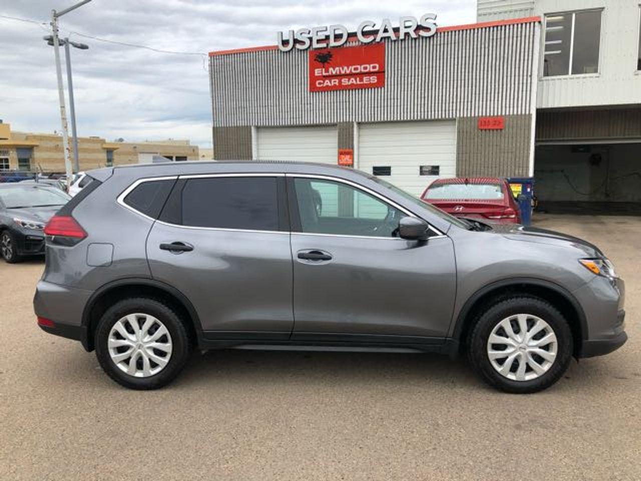 2017 Nissan Rogue S-3