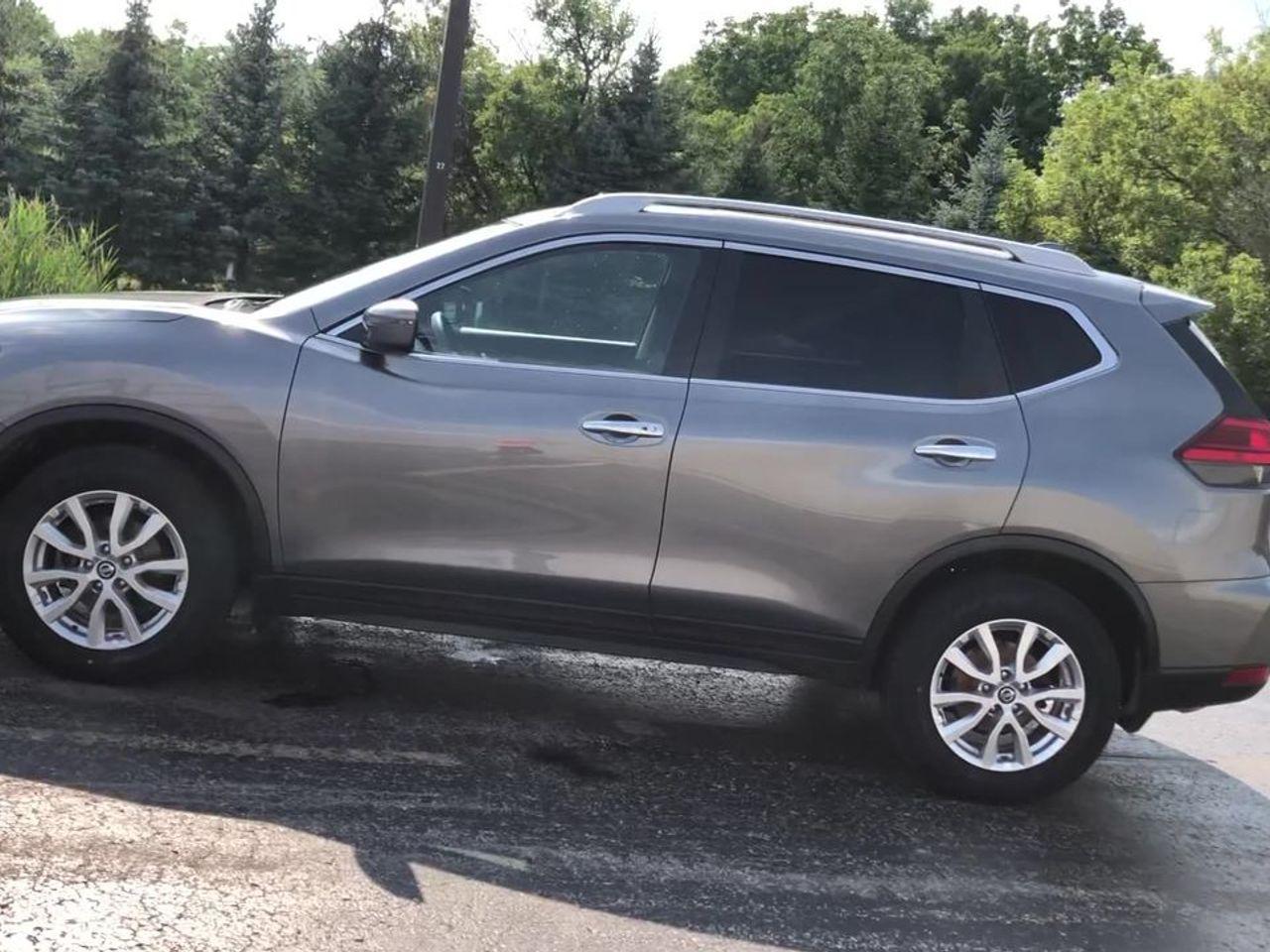 2017 Nissan Rogue S-4