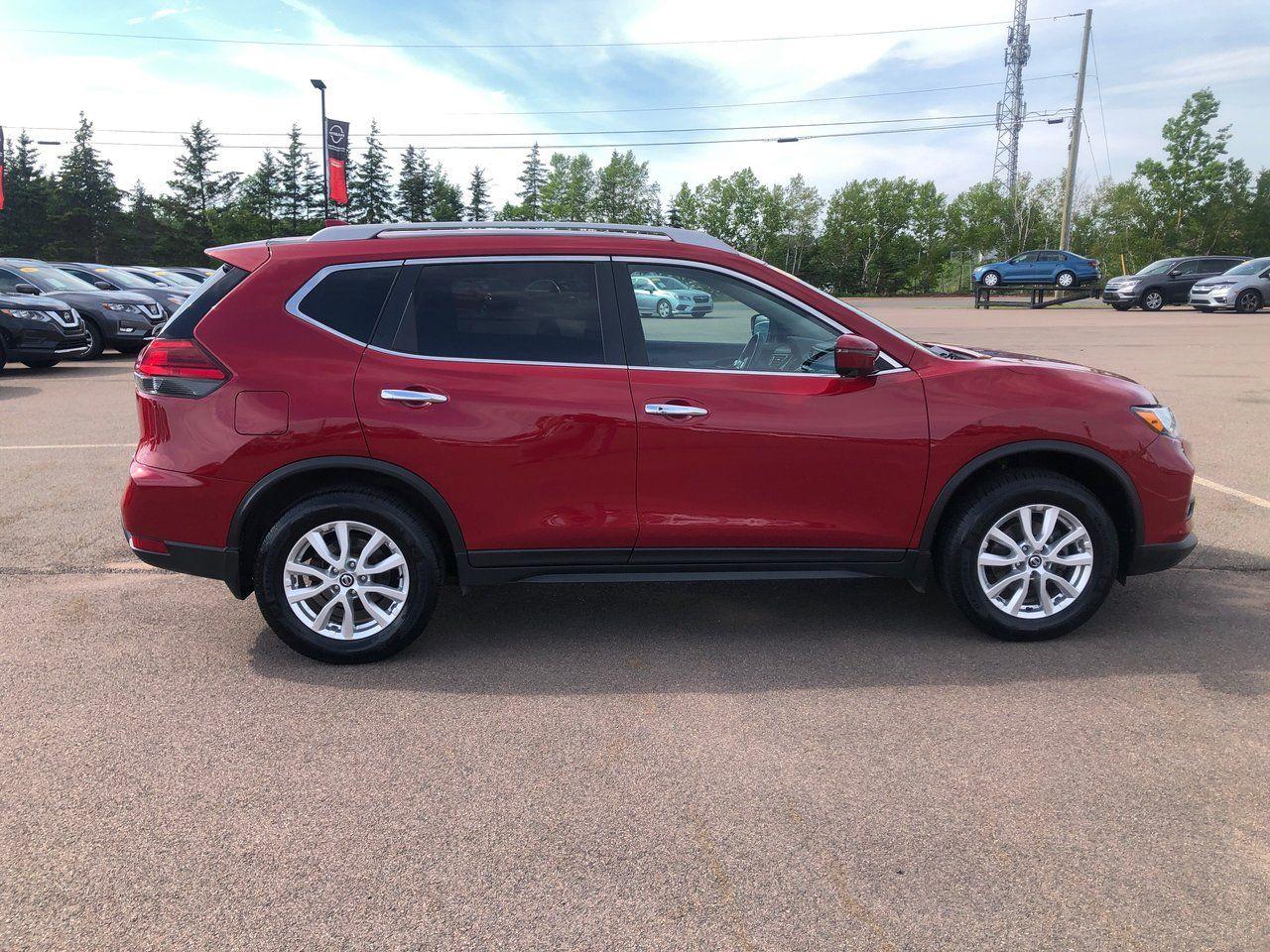2017 Nissan Rogue SV-2