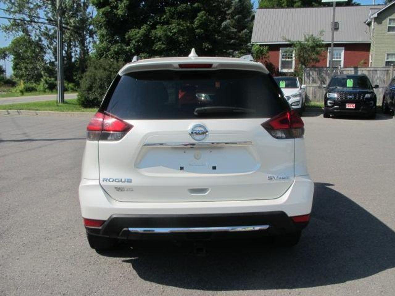 2017 Nissan Rogue SV-3