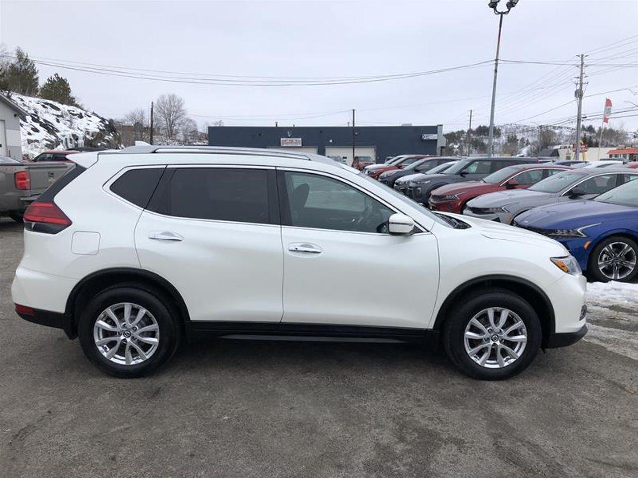 2017 Nissan Rogue S-3