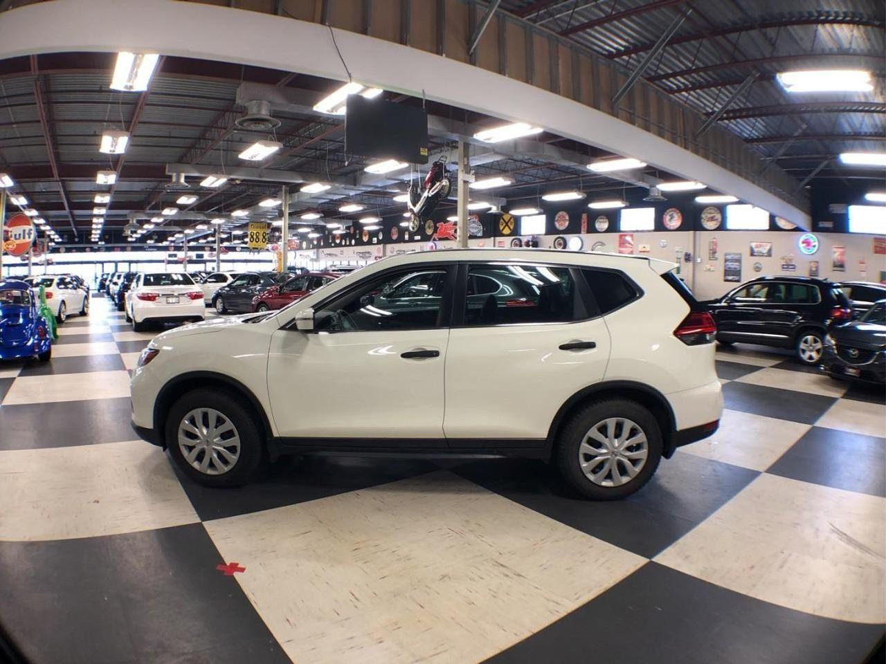 2017 Nissan Rogue S-3