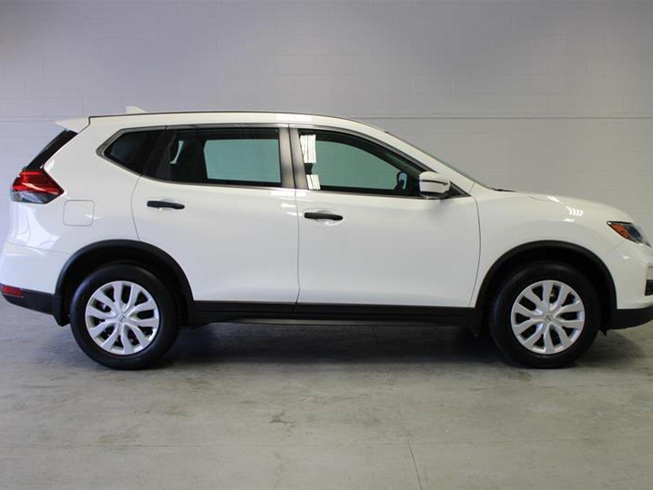 2017 Nissan Rogue S-0