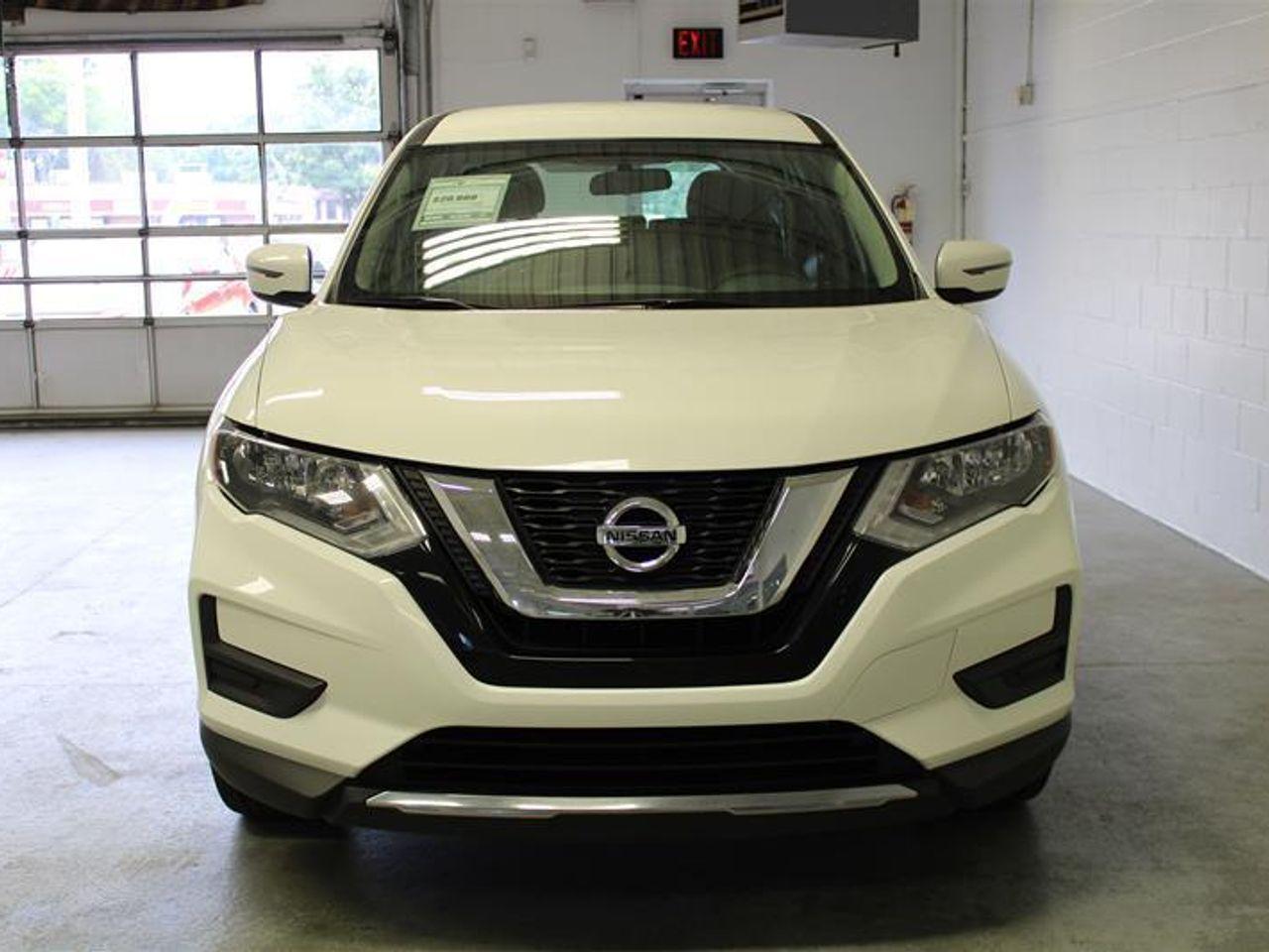 2017 Nissan Rogue S-2