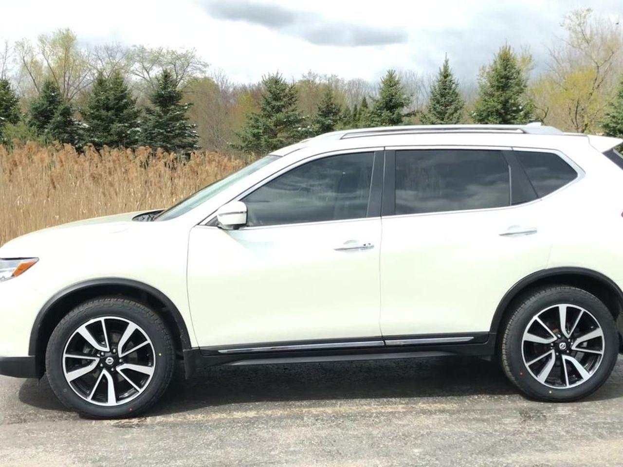 2017 Nissan Rogue S-4