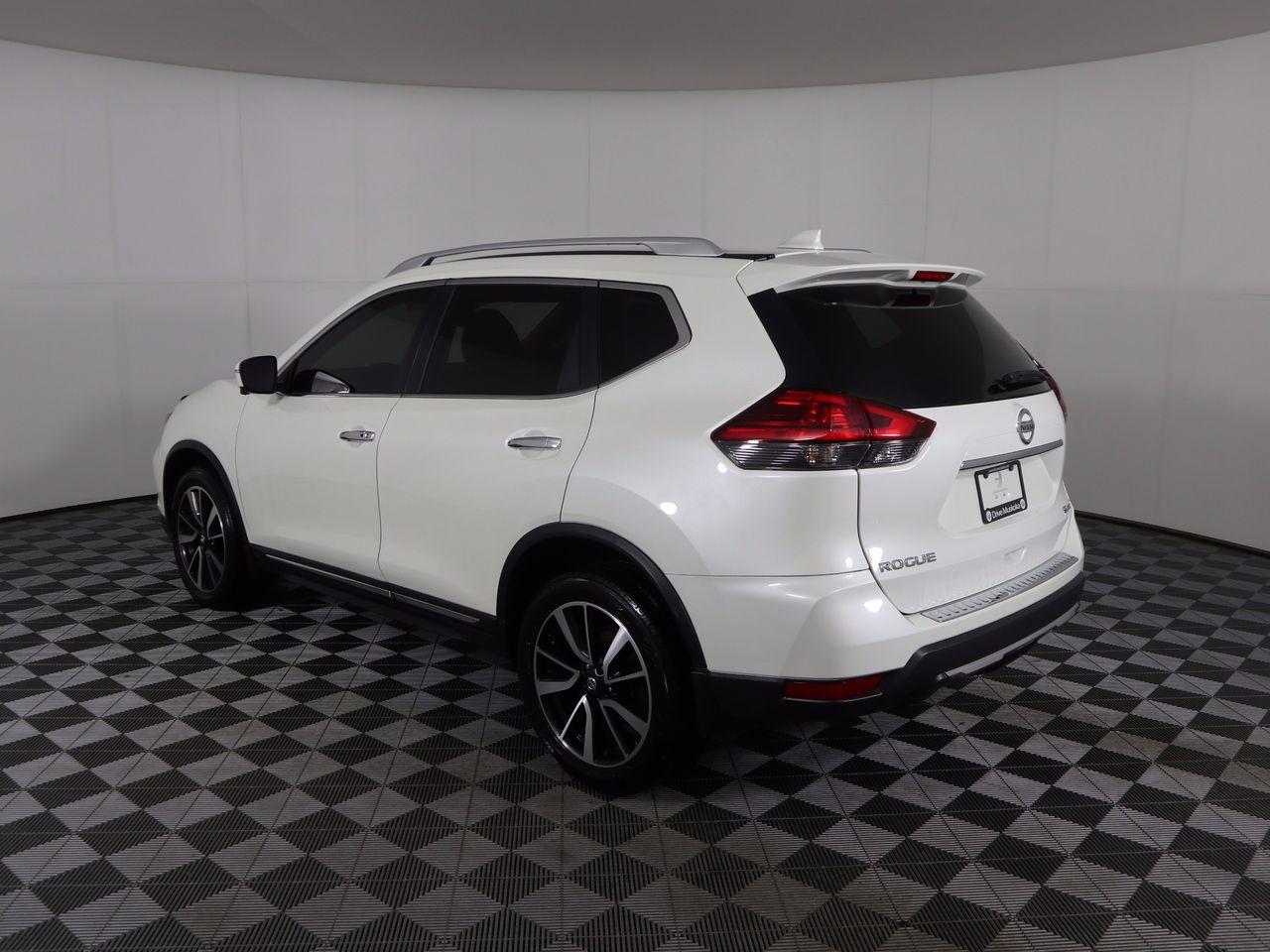 2017 Nissan Rogue S-4