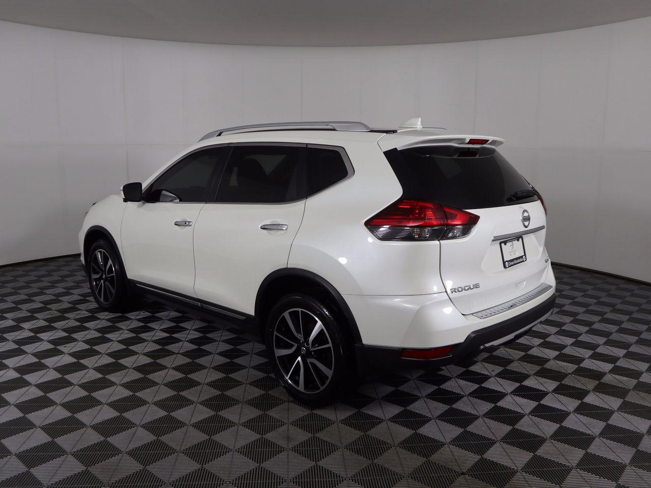 2017 Nissan Rogue S-4