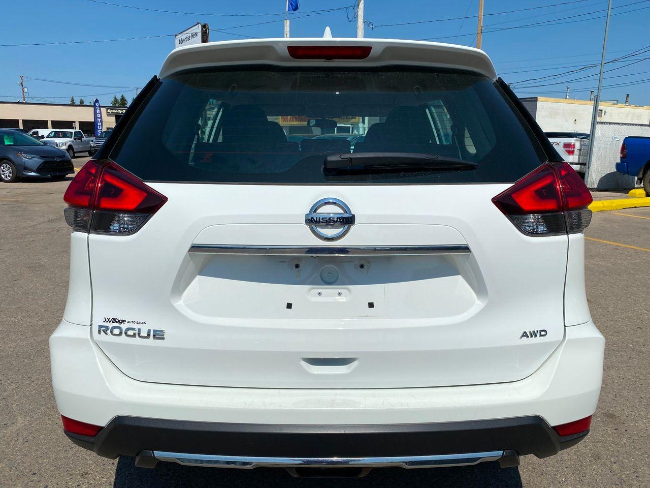 2017 Nissan Rogue S-3