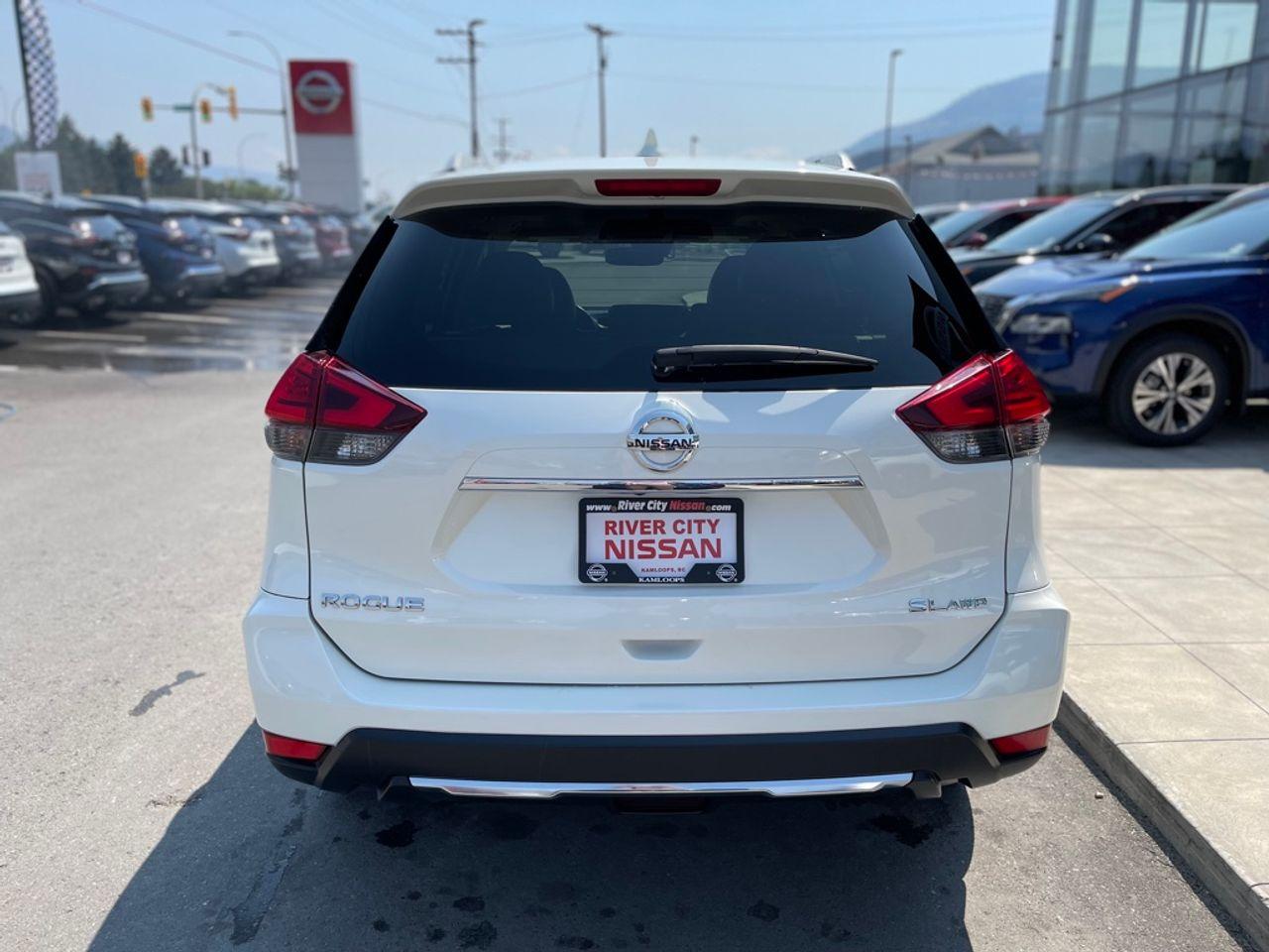 2017 Nissan Rogue S-3