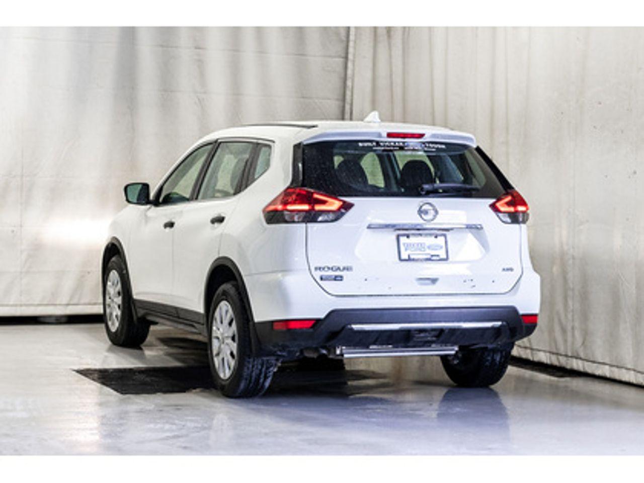 2017 Nissan Rogue S-3