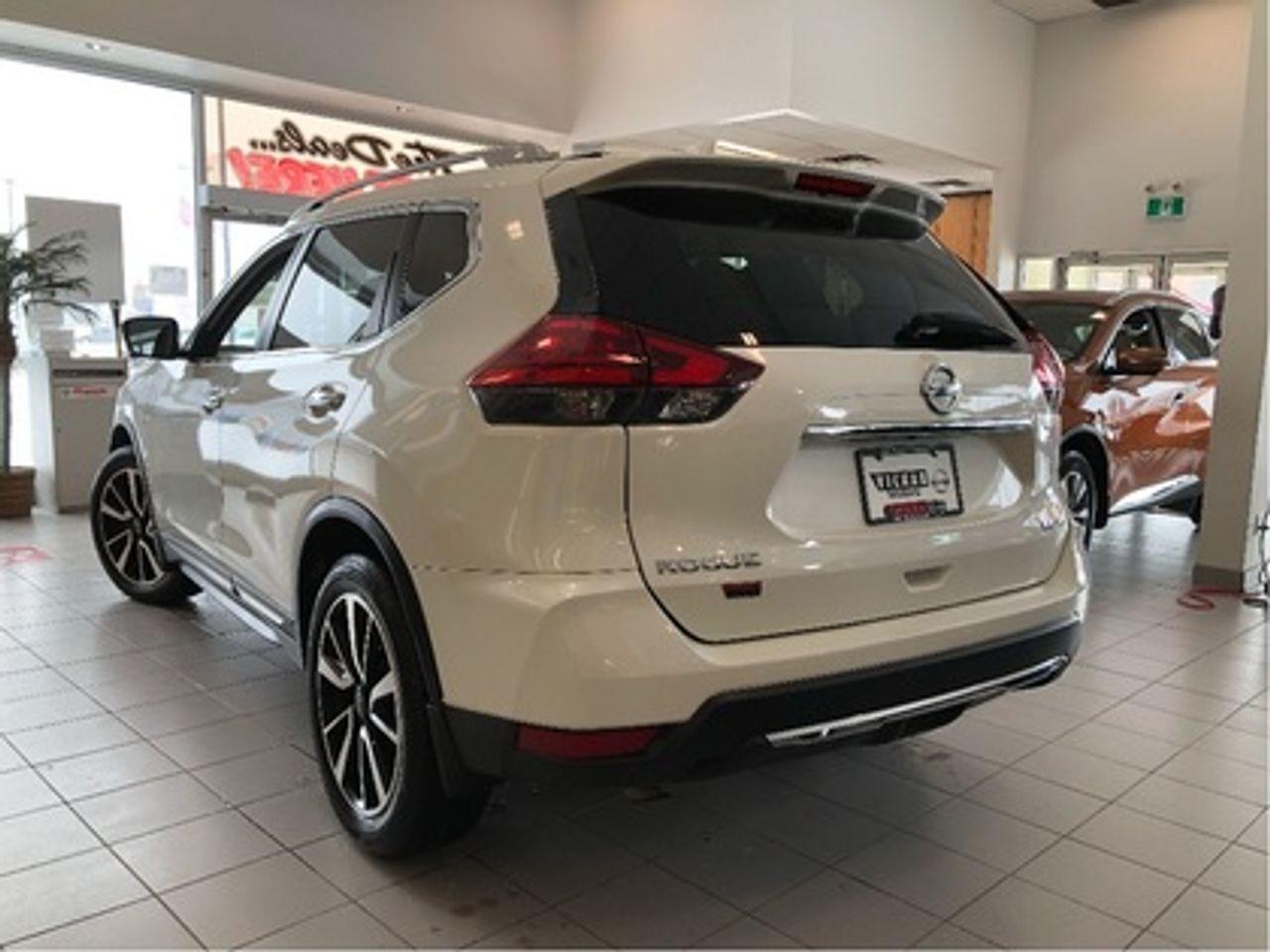 2017 Nissan Rogue S-4