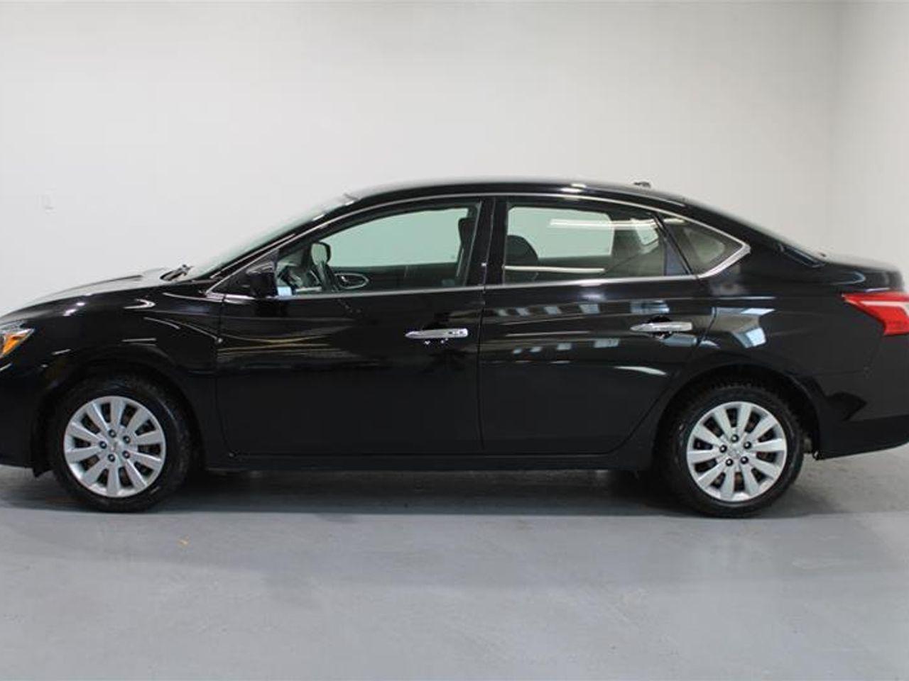 2017 Nissan Sentra S-1