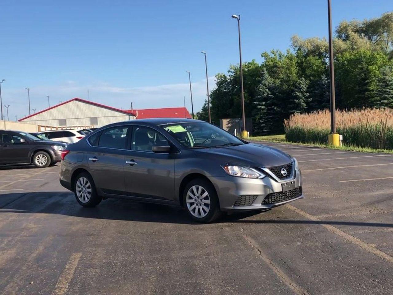 2017 Nissan Sentra S-1